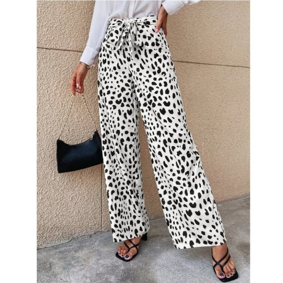 Leopard Print Wide Legged Pants - Picture 1 of 6
